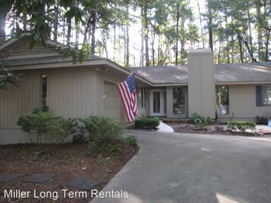 Main picture of 32 Governors Ln