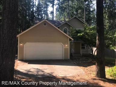Main picture of 18235 Rampart Dr SE
