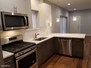Main picture of 4851 N Central Ave