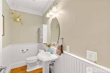 Main picture of 322 Tappan St