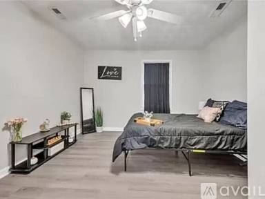 Main picture of 36 Pollux Cir W
