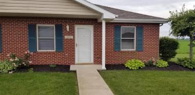 Main picture of 202 Sunset Dr