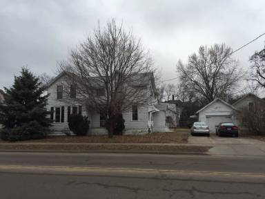 Main picture of 202 Washington St