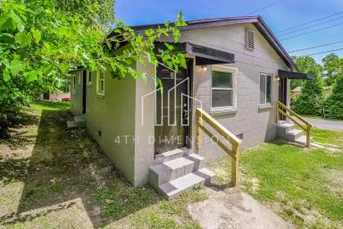 Main picture of 406 Gail St