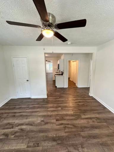 Main picture of 227 Settlers Landing Rd