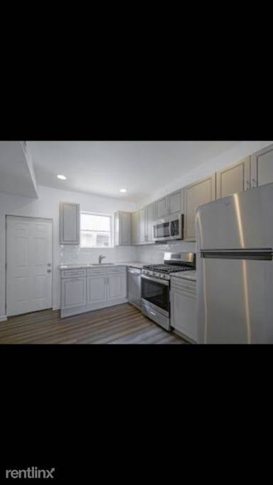 Main picture of 2037 S Opal St