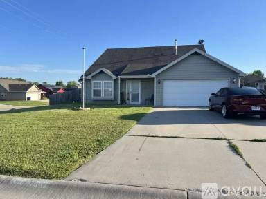 Main picture of 2718 Blaine Ct