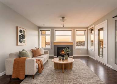 Main picture of Portal Condos