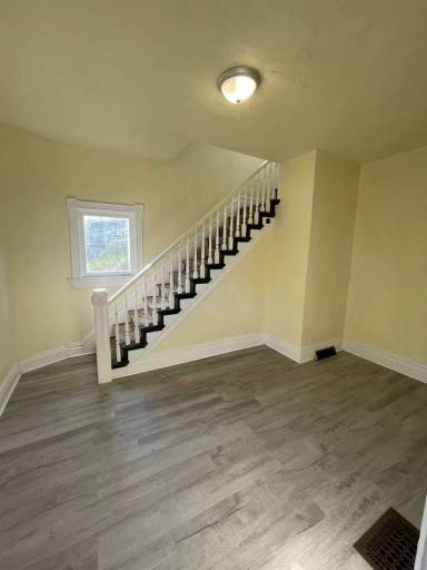 Main picture of 416 Sumner Ave