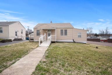 Main picture of 9448 Miriam Ave