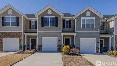 Main picture of 1253 Adrian Ct