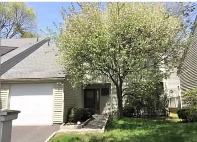 Main picture of 7 Evon Ct