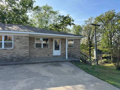 Main picture of 1603 N Hills Blvd
