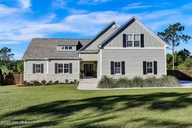 Main picture of 469 Scrub Oaks Dr