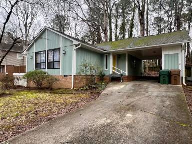 Main picture of 805 Castalia Dr