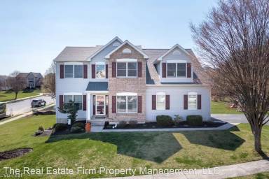 Main picture of 2102 Eagles Landing Dr