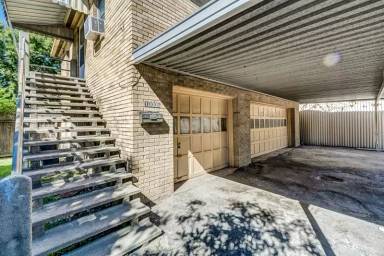 Main picture of 1000 1/2 Holland Ave