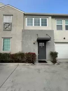 Main picture of 465 E Santa Fe Ave