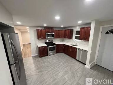 Main picture of 703 Florence Ave