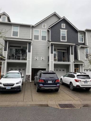 Main picture of 3270 Summerlinn Dr