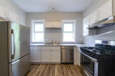 Main picture of 1702 Glenwood Ave