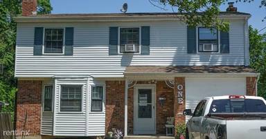 Main picture of 18 Jackson Ave