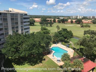 Main picture of 6911 Environ Blvd