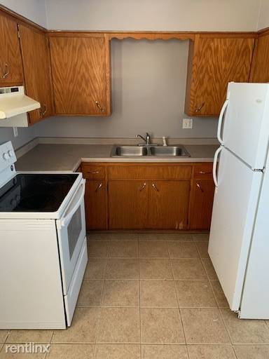 Main picture of 921 19th St S