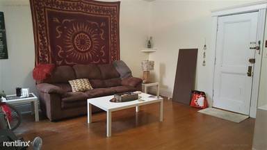 Main picture of 85 Saint Marys St