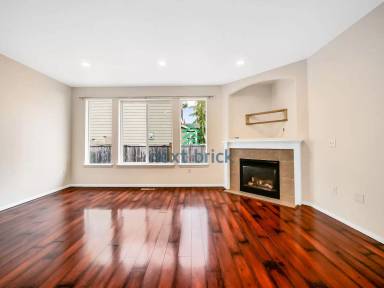 Main picture of 26305 242nd Ave SE
