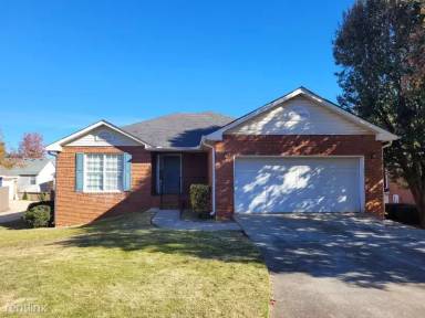 Main picture of 3335 Salem Cove Trl SE