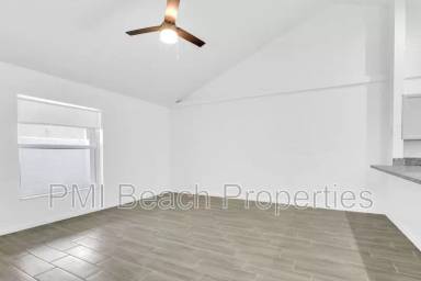 Main picture of 13729 Yarmouth Dr