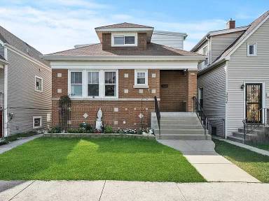 Main picture of 3630 N Newland Ave