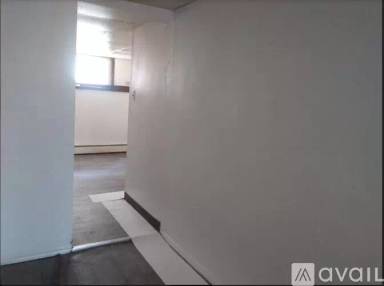 Main picture of 599 John St