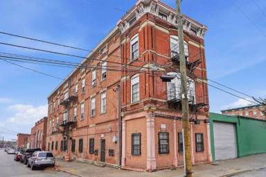 Main picture of 2169 Central Ave