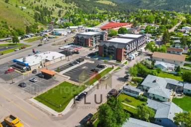 Main picture of 420 Minnesota Ave