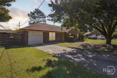 Main picture of 703 Tray Ct