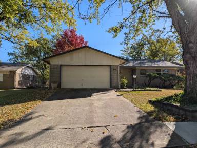 Main picture of 4333 S Cedar Ct