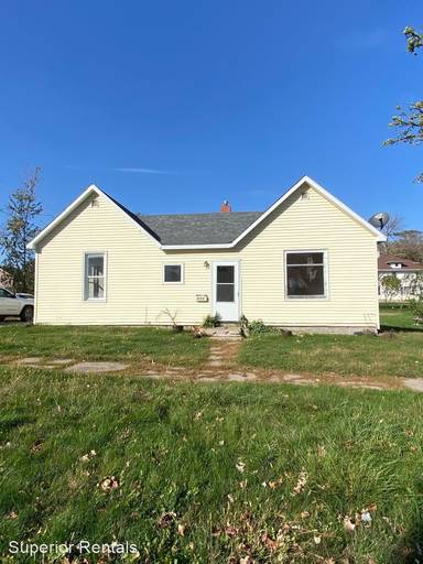 Main picture of 401 W 9th St