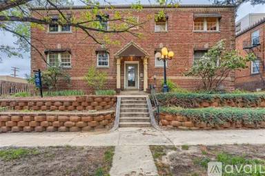 Main picture of 1446 N Gilpin St