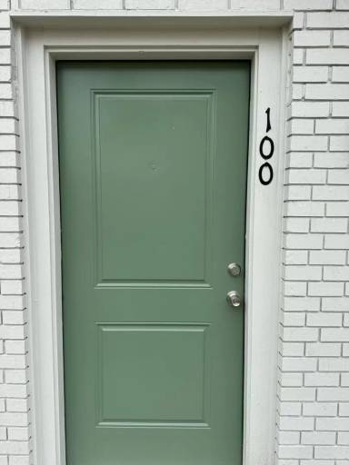 Main picture of 316 E 7th St