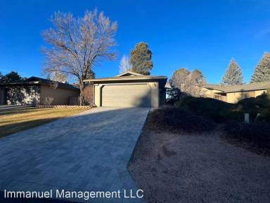 Main picture of 2265 N Plateau Dr