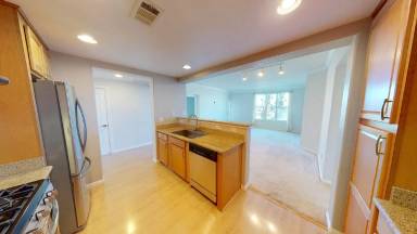 Main picture of 2200 Gellert Blvd