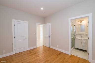 Main picture of 398 El Paseo