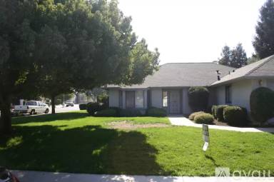 Main picture of 2550 Finchwood Ave