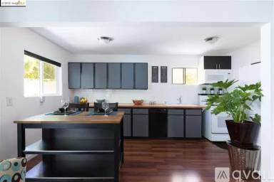 Main picture of 1654 San Pablo Ave