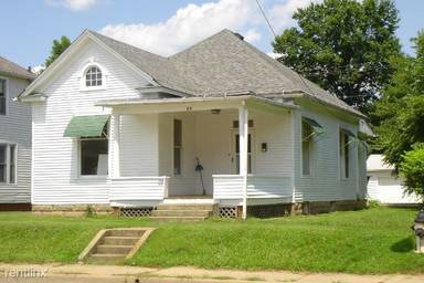 Main picture of 44 E Stimson Ave