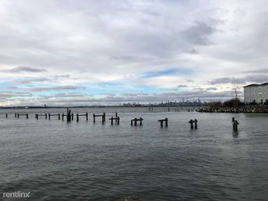 Main picture of 130 Beacon Ln