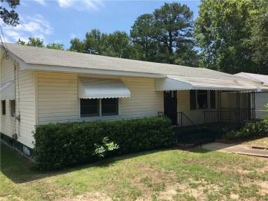 Main picture of 2702 4th Ave