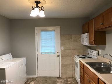 Main picture of 203 Shari Dr